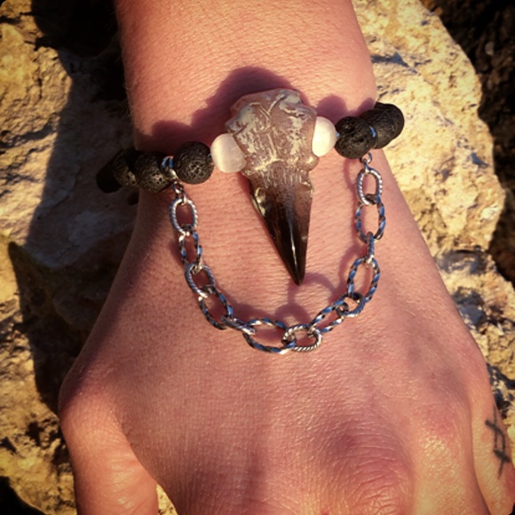 Crow Skull Bracelet - Picture 11 of 11